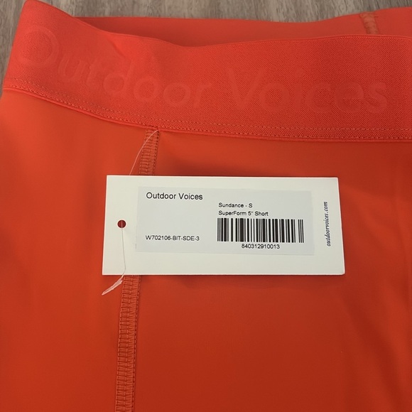 NWT Outdoor Voices SuperForm 5” Logo Waist Bike Shorts Neon Orange Size Small - Picture 2 of 7